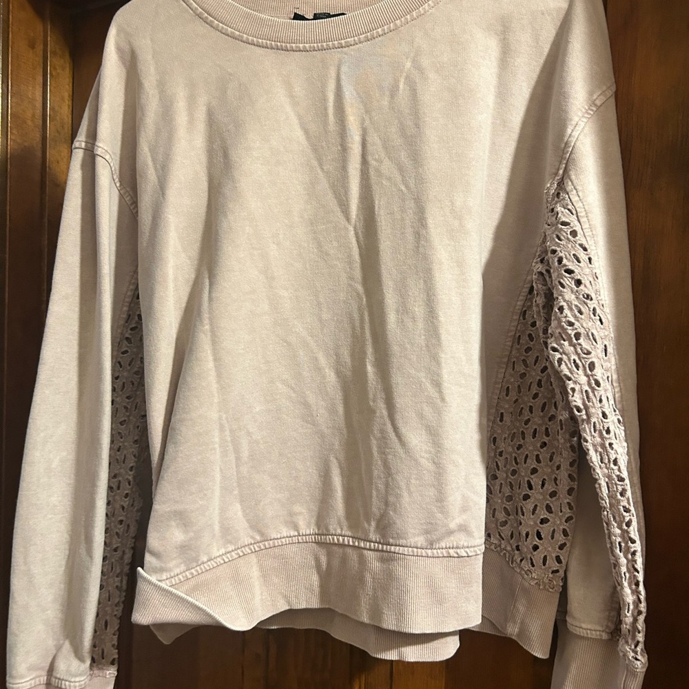 Women's Cream Lace Sleeve Top